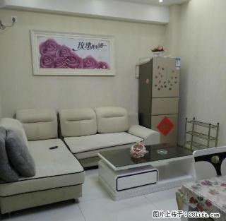 市中心附近靠近商业大厦两室一厅精装拎包住选择 2000/月 - 盐城28生活网 yancheng.28life.net